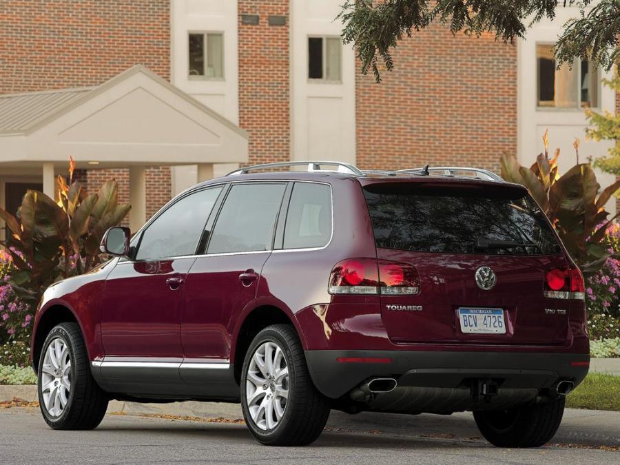  Volkswagen Touareg V10 TDi 2007 года  (US) (фото 3 из 13)